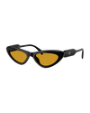 Black x champagne